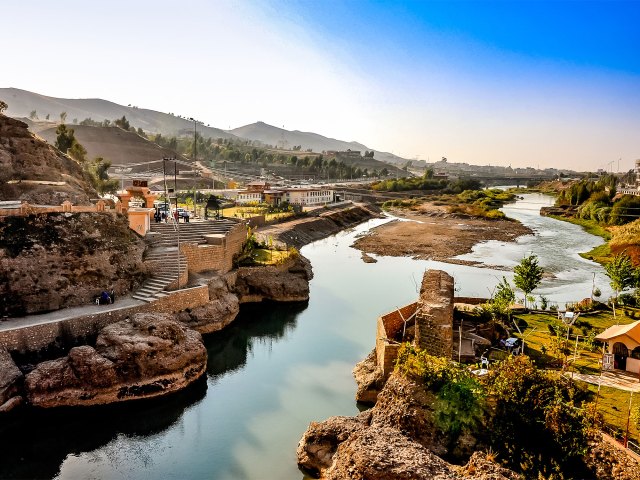 River running through Iraq