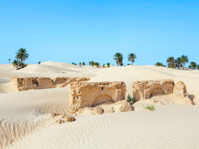 Village ruins covered in sand in Tunisia's Nefzaoua region