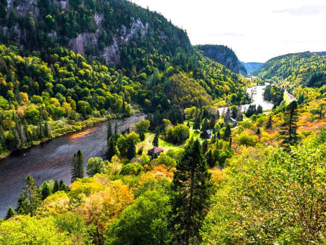 View of Agawa Canyon in Ontario from lookout point