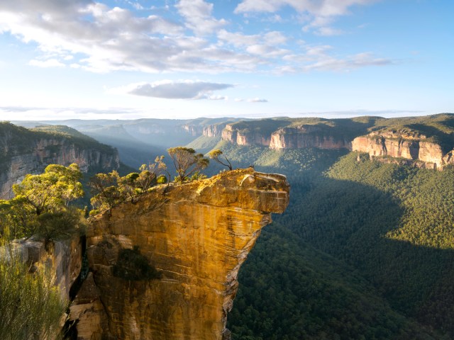 Rock formation extending over deep chasm in the Great Dividing Range, Australia