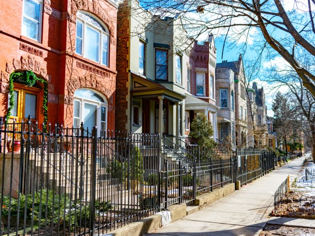 Brownstone residences in Chicago, Illinois