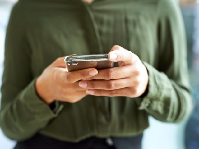 Person using cellphone