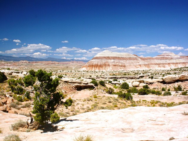 Landscape of Capitol Reef National Park in Utah