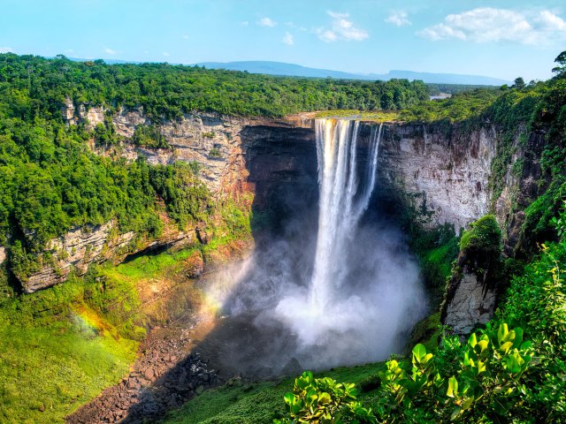 Overview of Kaieteur Falls in Guyana
